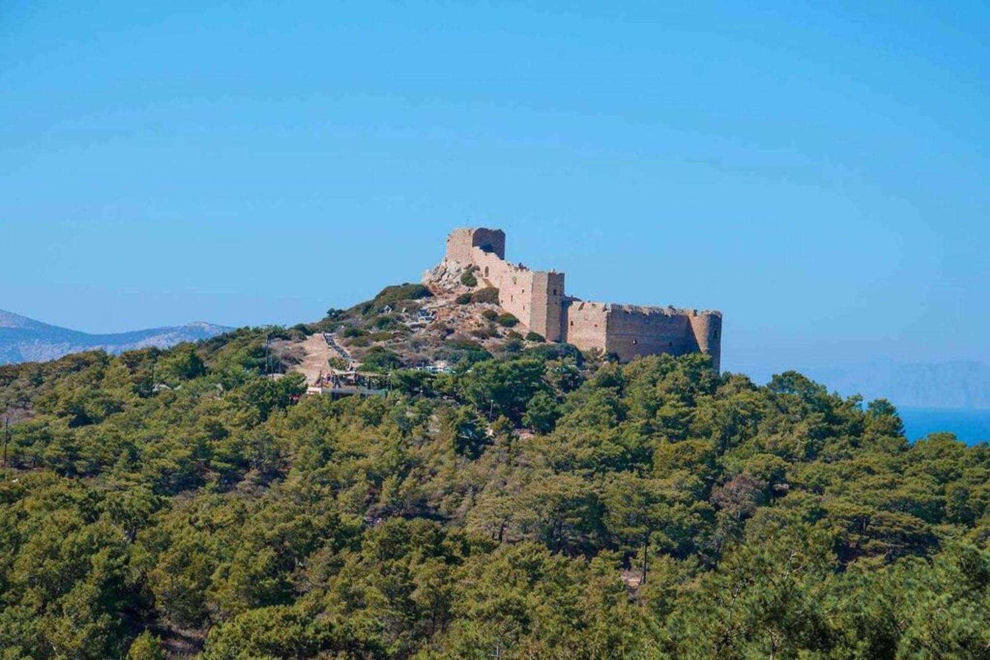 Laurel Lk In Rhodes * Kritinía